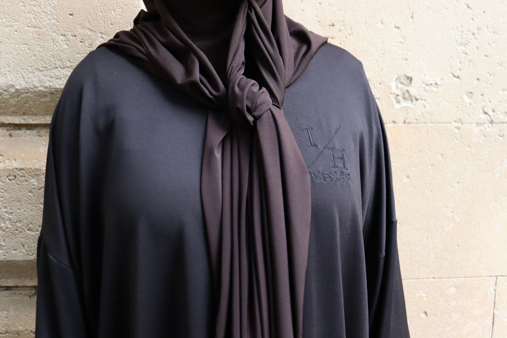 ROBE ESSENTIAL - NOIRE