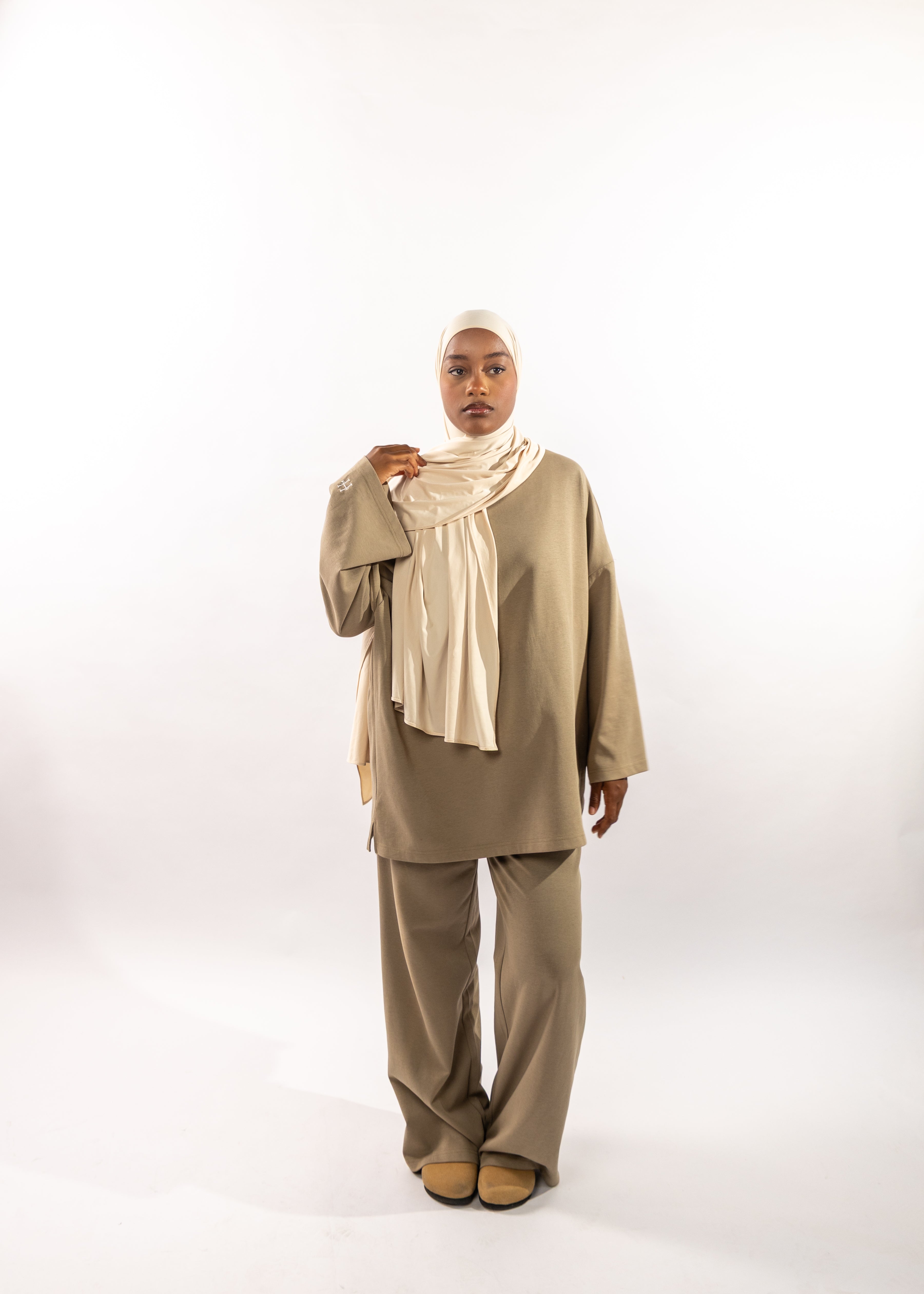 ENSEMBLE ESSENTIAL - TAUPE