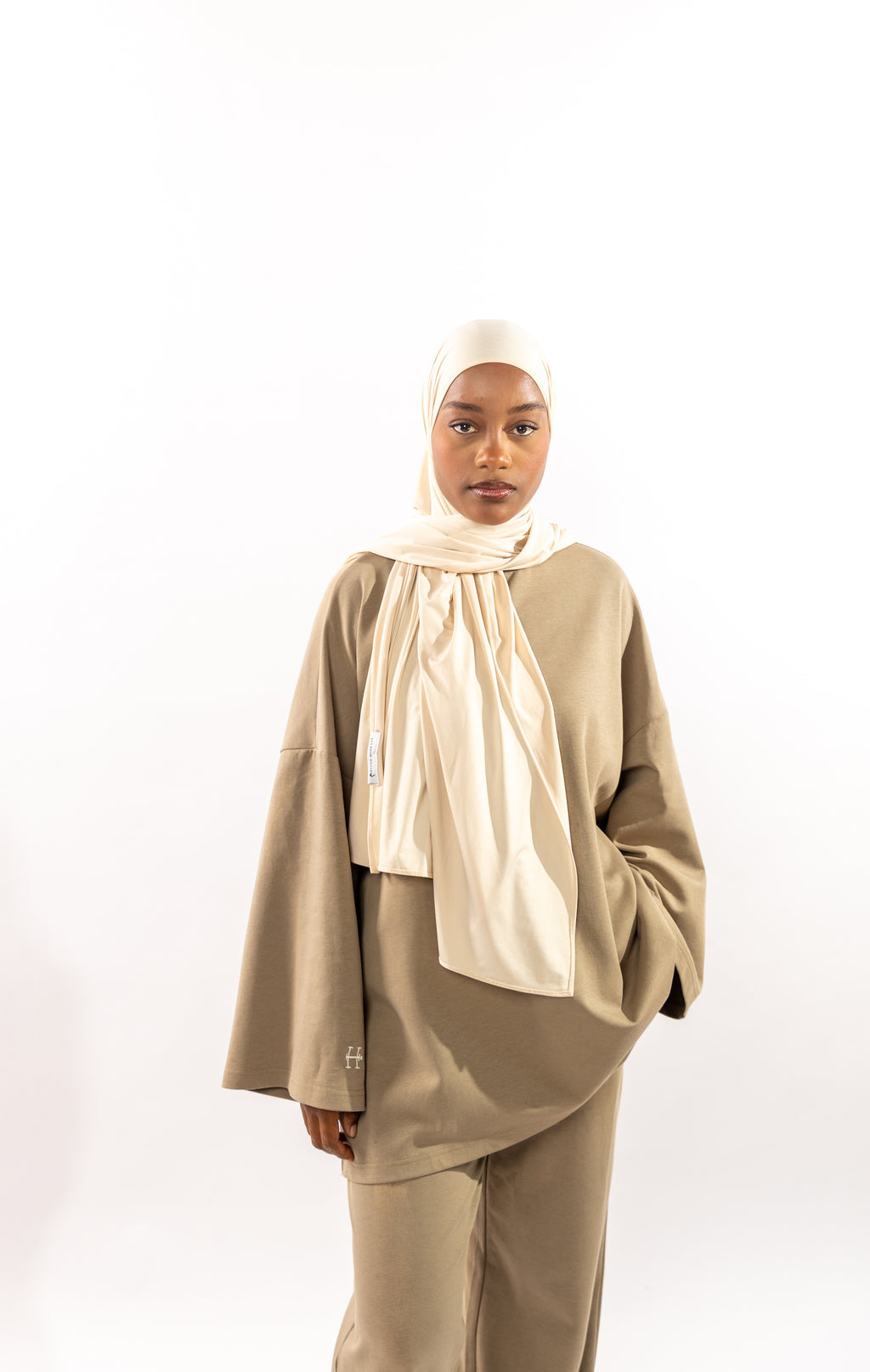 ENSEMBLE ESSENTIAL - TAUPE