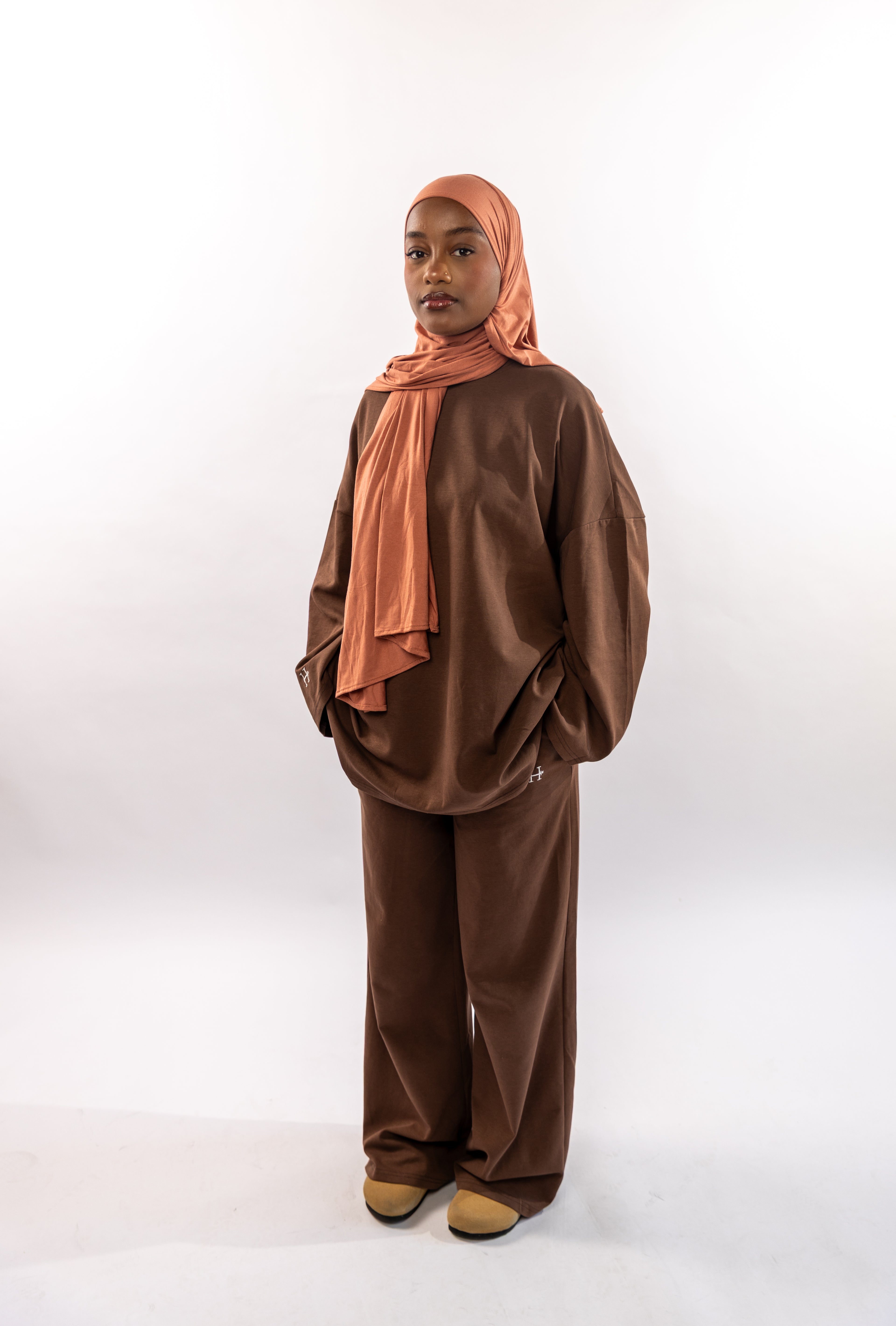 ENSEMBLE ESSENTIAL - MARRON