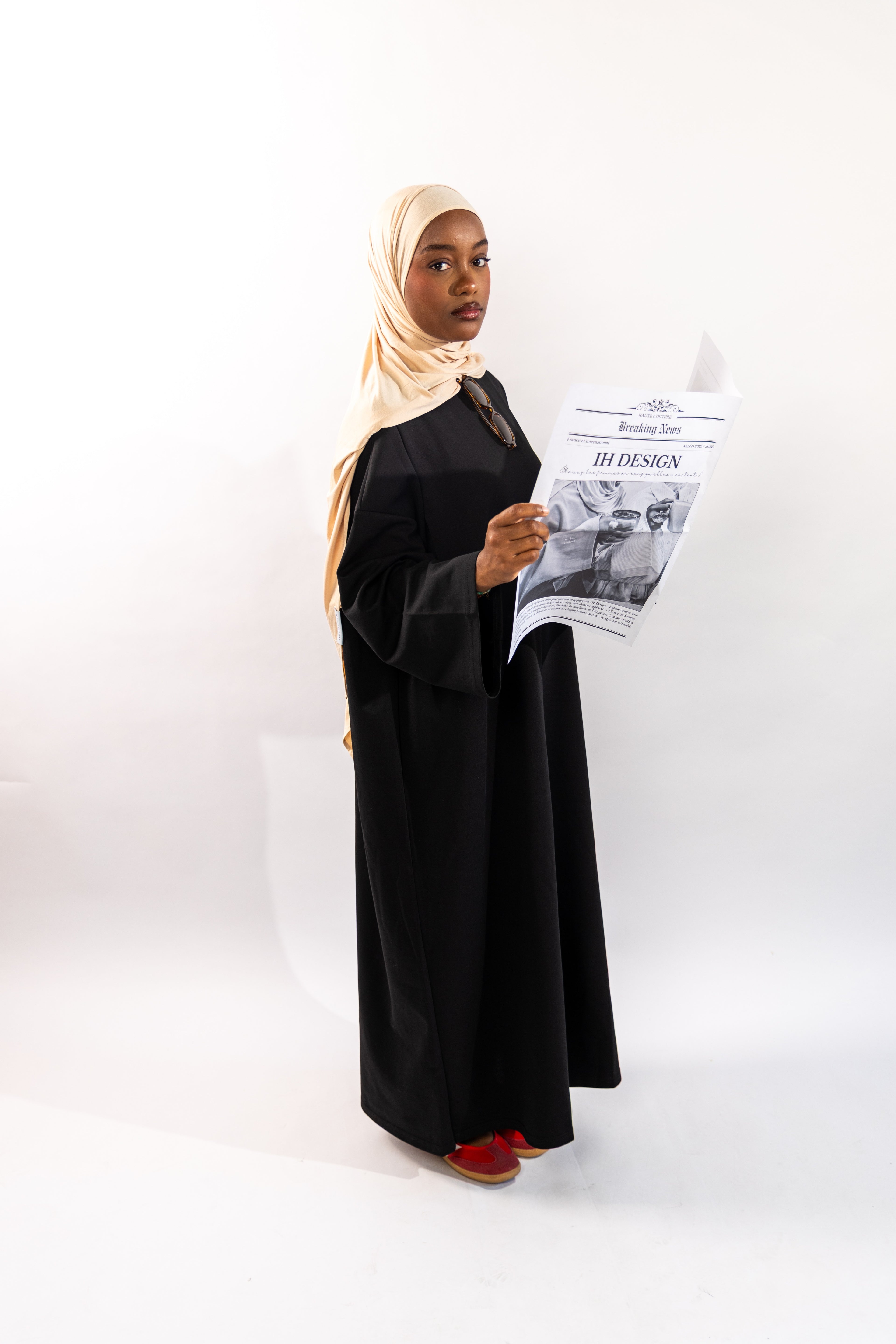 ROBE ESSENTIAL - NOIR