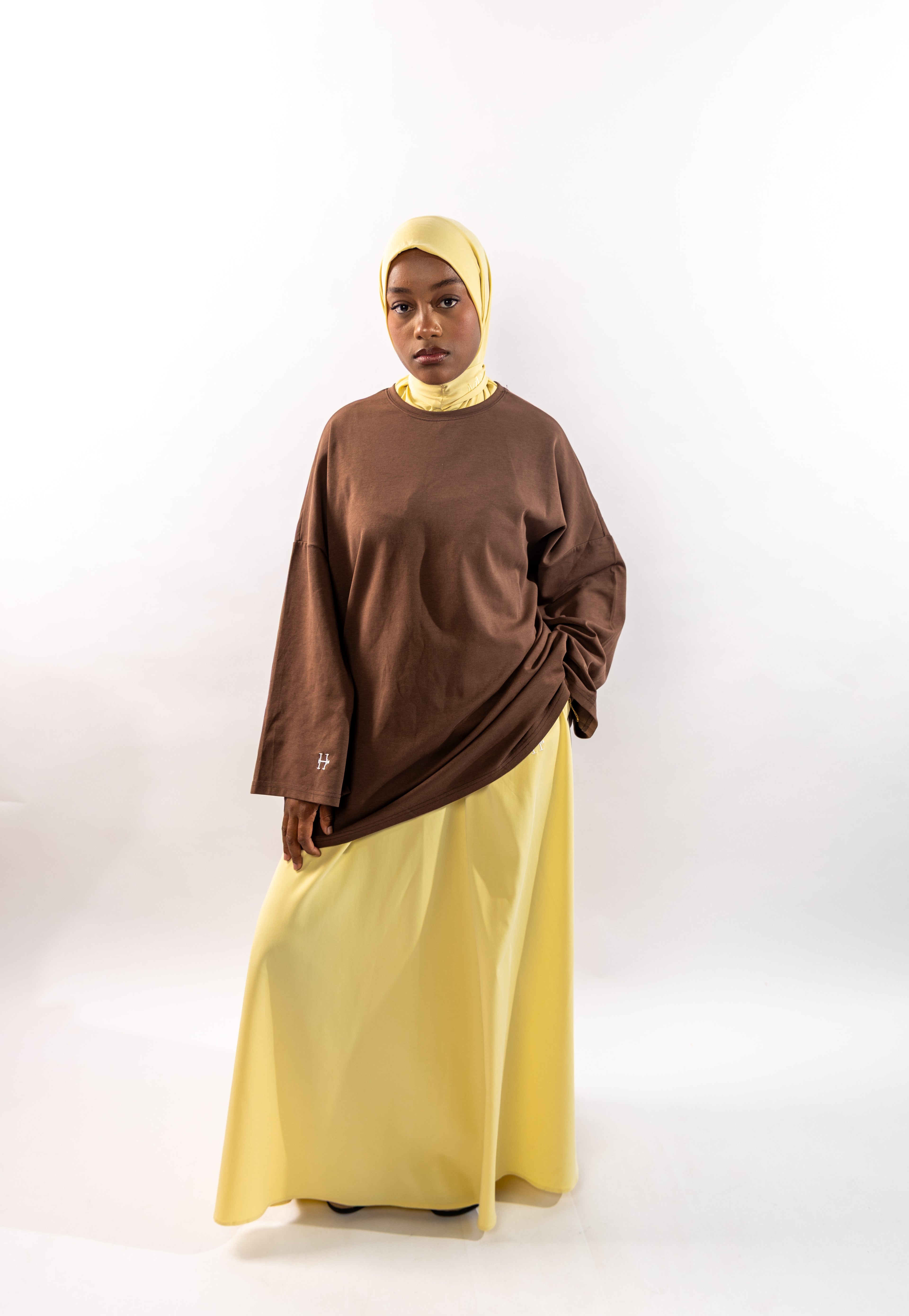 TEE SHIRT ESSENTIAL - MARRON