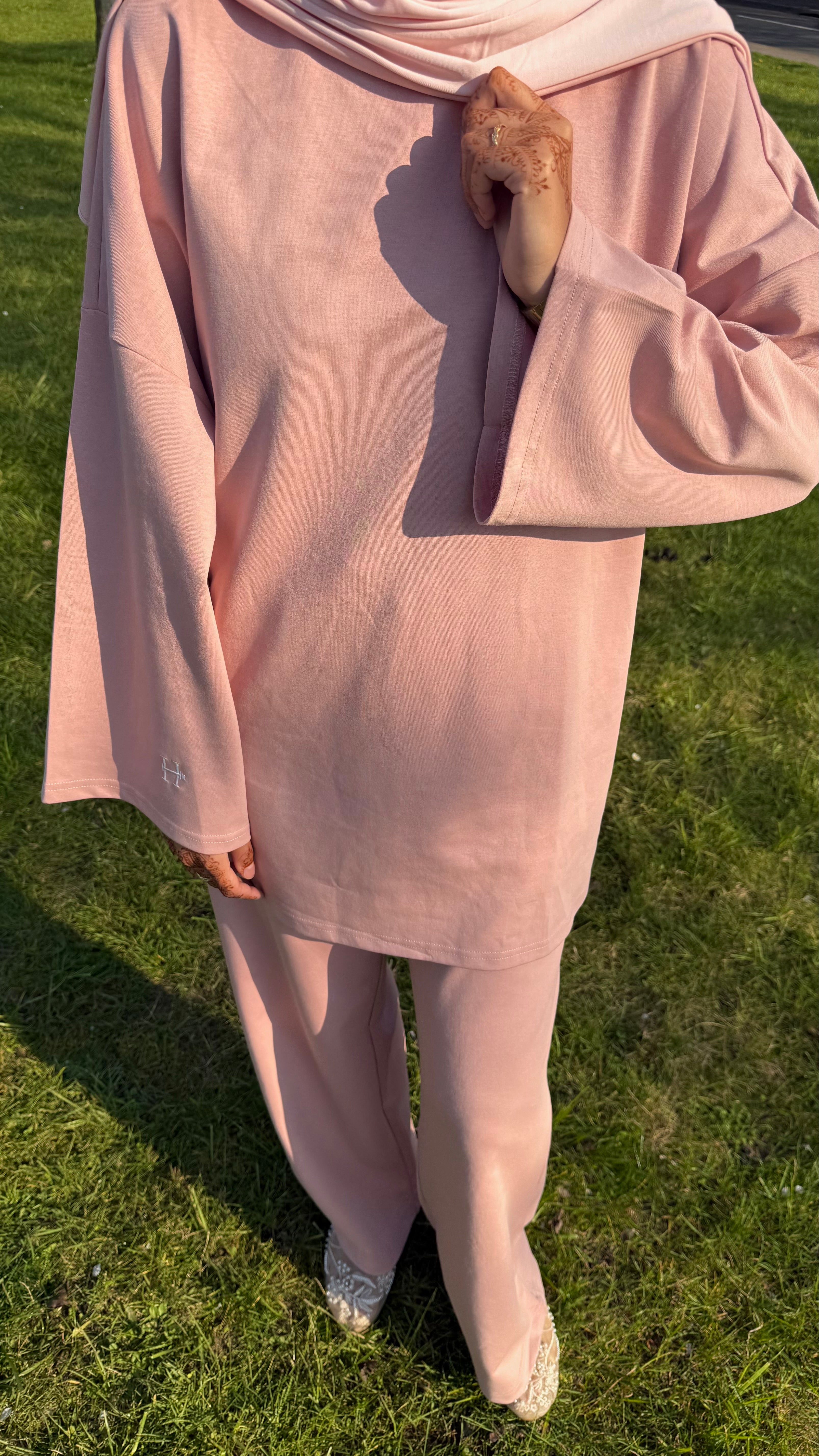 ENSEMBLE ESSENTIAL - ROSE