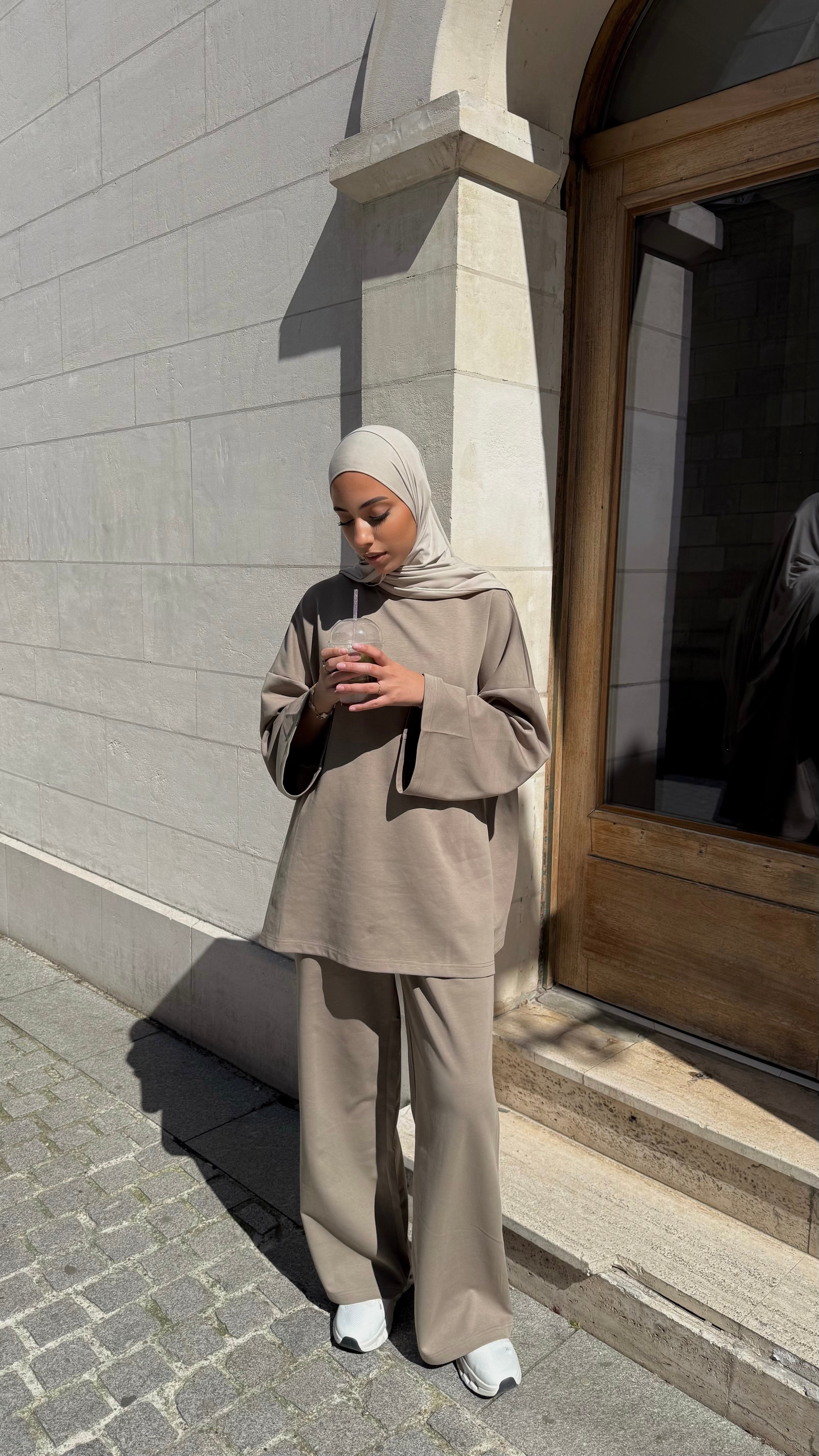 ENSEMBLE ESSENTIAL - TAUPE